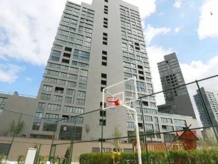 İncek Loft Satılık 3+1 Bahçe Dubleksi Peysaj Manzaralı Daire