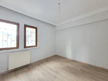 Ümitköy Merkezde Kiralık Yüksek Giriş 150 M² 4+1 Daire