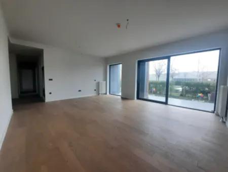 Beytepe İncek Bulvar Loft Satılık 110 M2  2+1 Villa Keyfinde Bahçe Katı  Kiracısız Daire