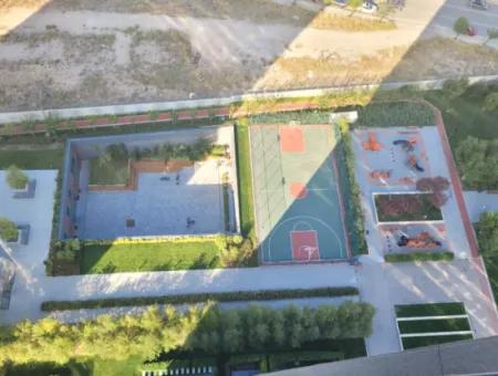 Kiracısız Krediye Uygun Beytepe İncek Bulvar Loft Satılık 3+1 110 M² 19.Kat Bulvar Ve Göl Manzaralı