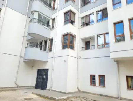 Ümitköy Merkezde Satılık Yüksek Giriş 150 M² 4+1 Daire