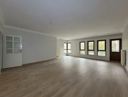 Ümitköy Merkezde Satılık Yüksek Giriş 150 M² 4+1 Daire