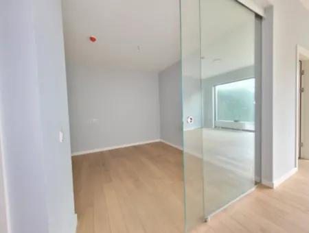 Boş İncek Loft Satılık 3+1 Bahçe Dubleksi Peyzaj Manzaralı Daire