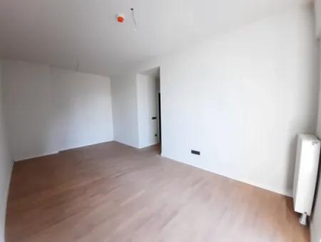 Kiracısız Beytepe İncek Bulvar Loft Satılık 4+1 5.Kat Park Manzaralı Daire