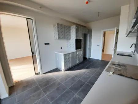 Beytepe İncek Bulvar Loft Satılık 4+1 3.Kat Park Manzaralı Güney Cephe  Daire