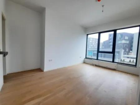 İncek Loft Satılık 3+1 Bahçe Dubleksi Peyzaj Manzaralı Daire