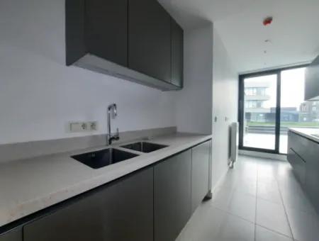 İncek Loft Satılık Teraslı  3+1 Peyzaj Manzaralı Daire