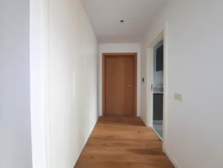 İncek Loft Satılık Teraslı  3+1 Peyzaj Manzaralı Daire