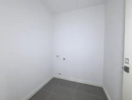 İncek Loft Satılık Teraslı  3+1 Peyzaj Manzaralı Daire