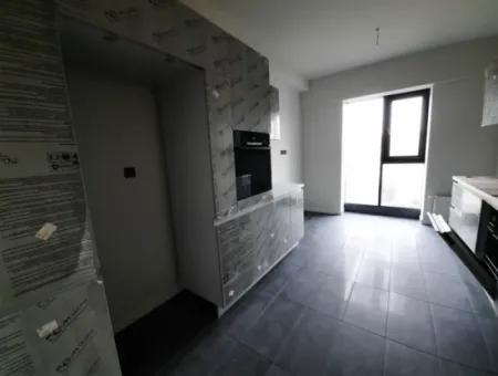 Beytepe İncek Bulvar Loft Satılık 3+1 130 M² 5.Kat Çayyolu Manzaralı Daire