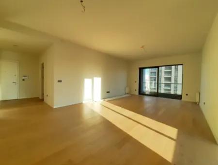 Beytepe İncek Bulvar Loft Satılık 3+1 130 M² 2.Kat Çayyolu Manzaralı Daire