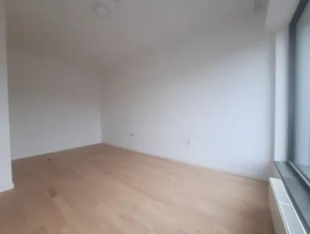 İncek Loft Satılık 2,5+1 Peyzaj Manzaralı Kiracısız 1.Kat Daire