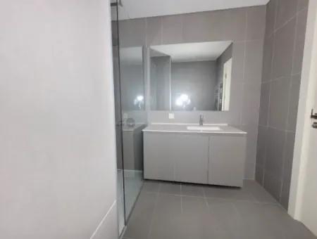 İncek Loft Satılık 2,5+1 Peyzaj Manzaralı Kiracısız 3.Kat Daire