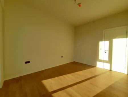 Kiracısız Beytepe İncek Bulvar Loft Satılık 3+1 130 M² 22.Kat Mogan Manzaralı Güney Cephe Daire