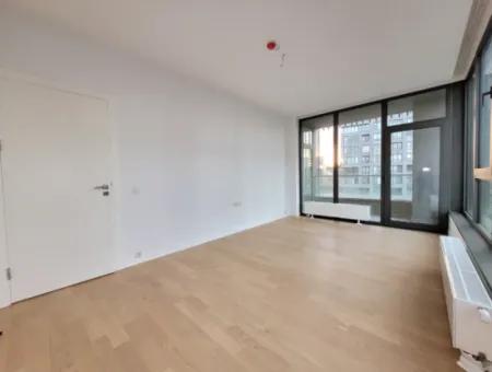 İncek Loft Satılık  5.5+1 Dubleks  Peyzaj Manzaralı 6.Kat Kiracısız Daire