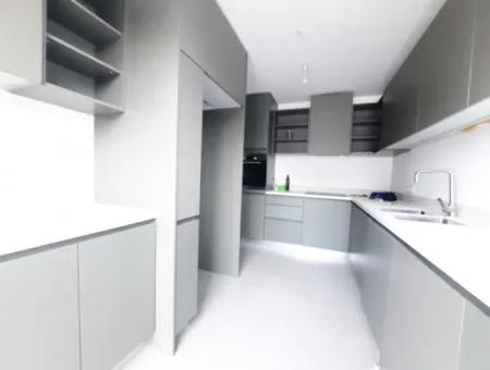 İncek Loft Satılık 3+1 Bahçe Dubleksi Peyzaj Manzaralı Daire