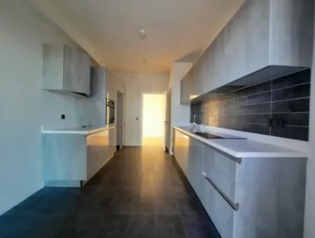 Beytepe İncek Bulvar Loft Satılık 3+1 130 M² 22.Kat Çayyolu Manzaralı Daire