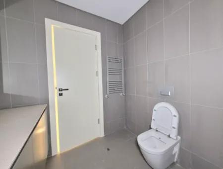 Kiracısız İncek Loft Satılık  2+1 Bahçe Dubleks Şehir Manzaralı Daire