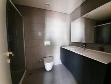 Kiracısız Beytepe İncek Bulvar Loft Satılık 4+1 22.Kat Park Manzaralı Güney Cephe  Daire