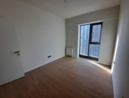 Kiracısız Beytepe İncek Bulvar Loft Satılık 4+1 22.Kat Park Manzaralı Güney Cephe  Daire