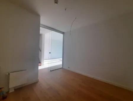 İncek Loft Satılık  3+1 Dubleks Peyzaj Manzaralı 2.Kat Daire